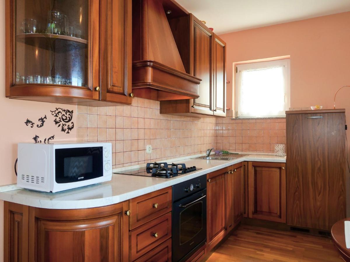 Apartment Hoba By Interhome Banjol Esterno foto